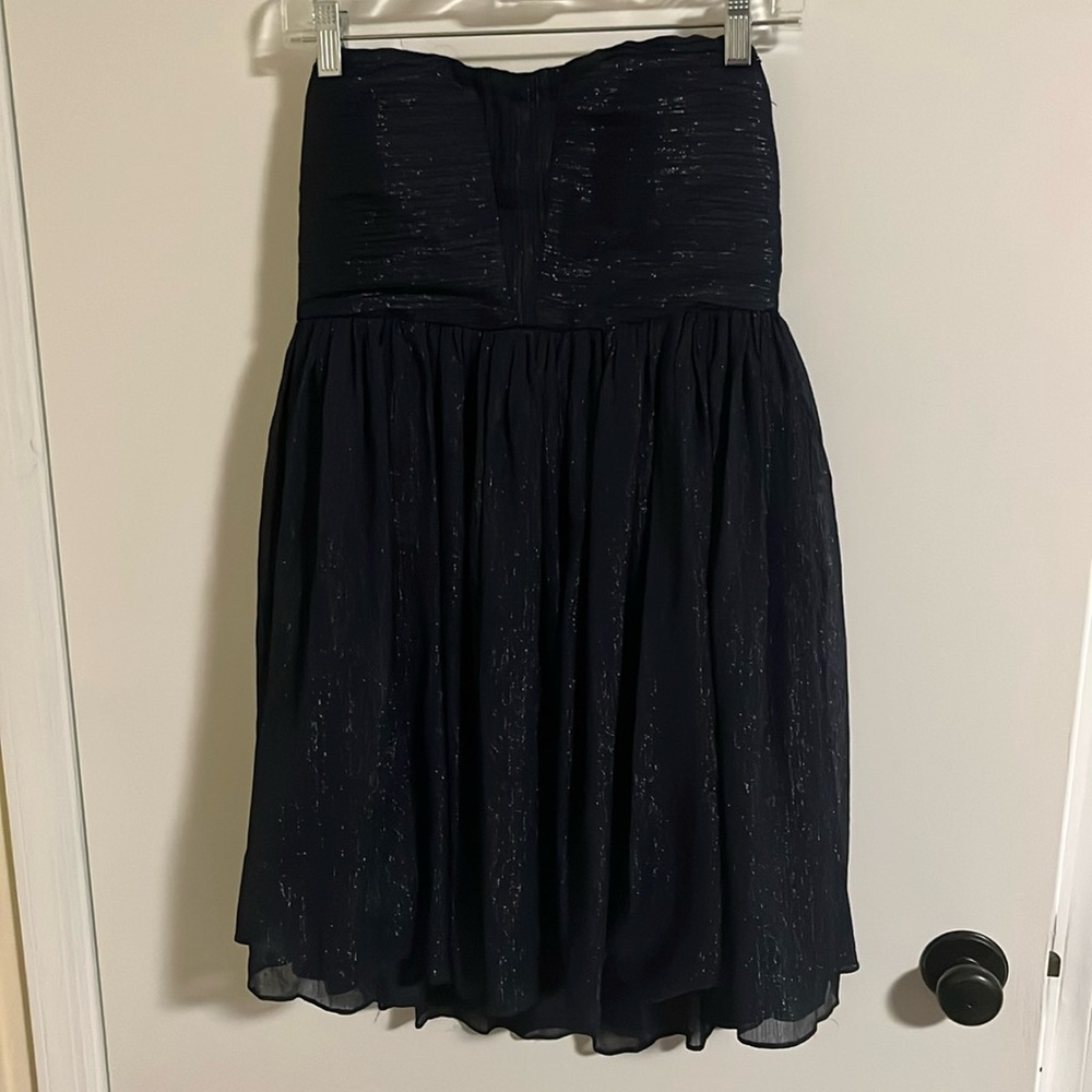 GB navy strapless dress